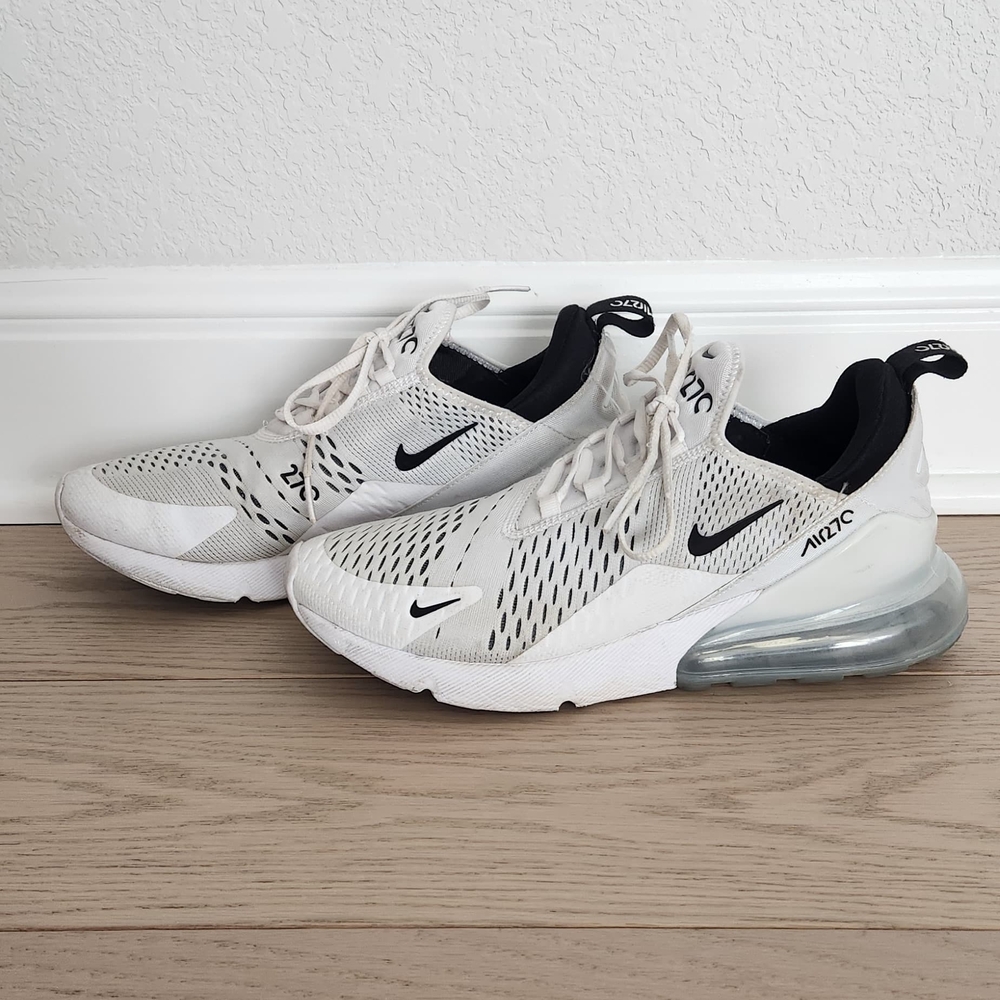 Nike White and Black Air Max 270 Casual Sneakers